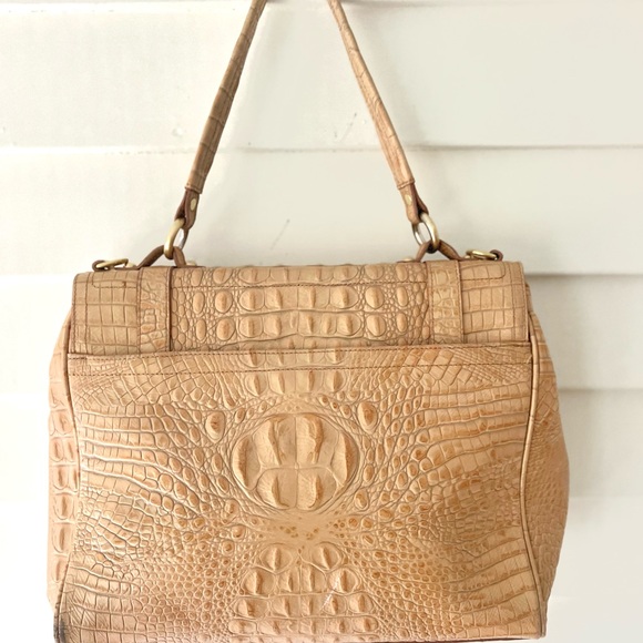 Brahmin Satchel Designer Handbag with Shoulder Strap EUC - Picture 3 of 13